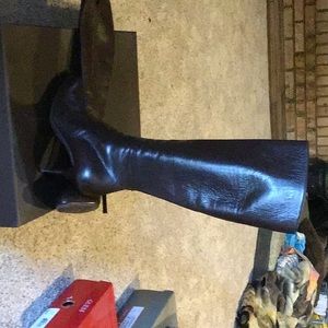 Gucci boots